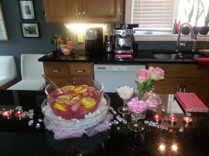 The gorgeous decor and delicious pink punch;)