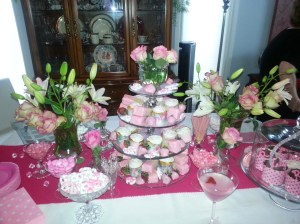 The deliciously pink decorations and treats!!!