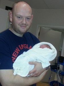 Daddy meeting daughter <3